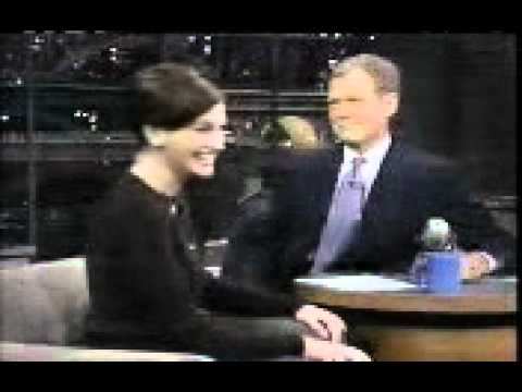Julia Roberts @ Letterman Show - 1997 (2/4)