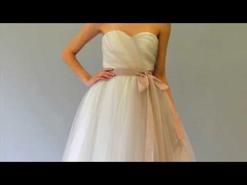 Fall 2012 Wedding Dresses: Carolina Hererra