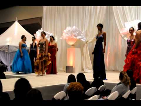 WEDDING FAIRE FASHION SHOW