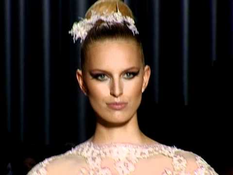 Pronovias 2012 Bridal Fashion Show - Vestidos de novia - Wedding Dresses - Wedding gowns