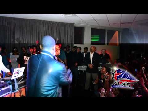 Mary J. Blige & R Kelly @ Majestic Feb 26th 2012