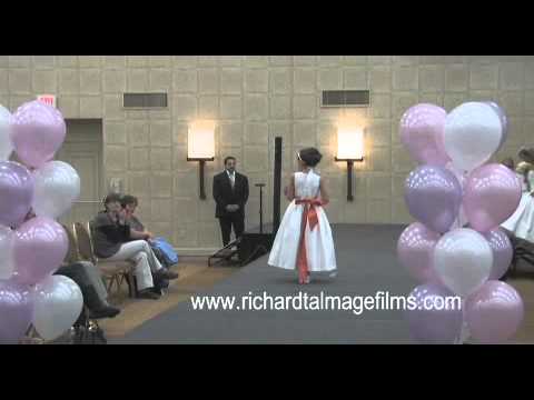 Cape Cod Wedding Planner Opening to the Bridal Show - 774-238-0719