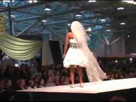 Wedding Dresses Fashion Show And sales Wedding Dresses.flv