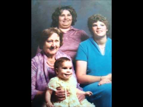 Carla & Daniel McFee's wedding slide show.wmv