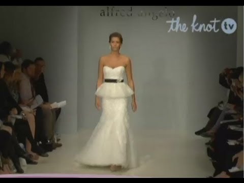 New! Top 10 Wedding Dress Trends, Fall 2012 -- The Knot