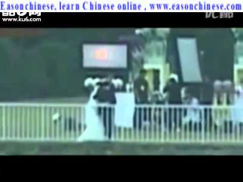 7638Michele Lee wedding kiss show close