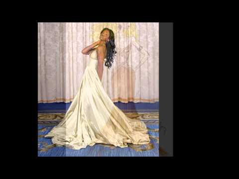 Lauren B Couture | +44(0)207-193-3454