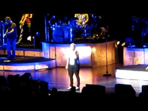 Kelly Clarkson - Breakaway - Sleep Train Pavilion (Concord, CA)