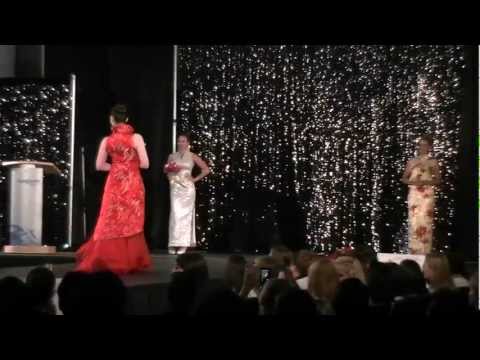 Grand Wedding Show 2012: Chinese Bridal Gowns