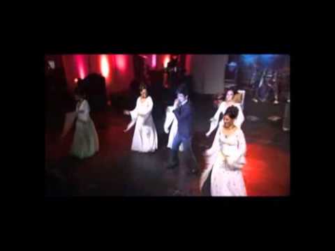 wedding show with chang
